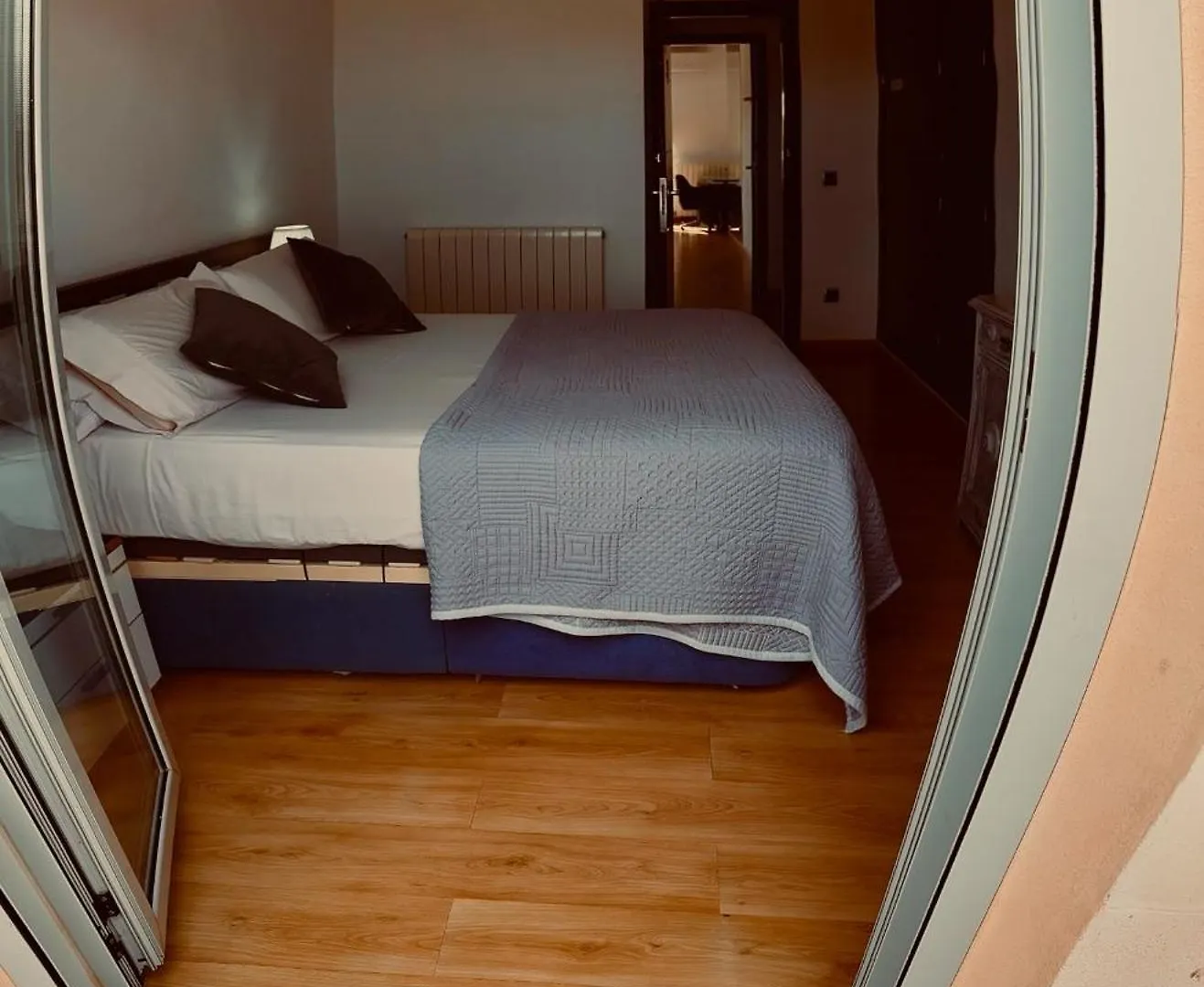 Red House Bed & Breakfast Llucmajor  0*, Llucmajor (Mallorca) Espagne