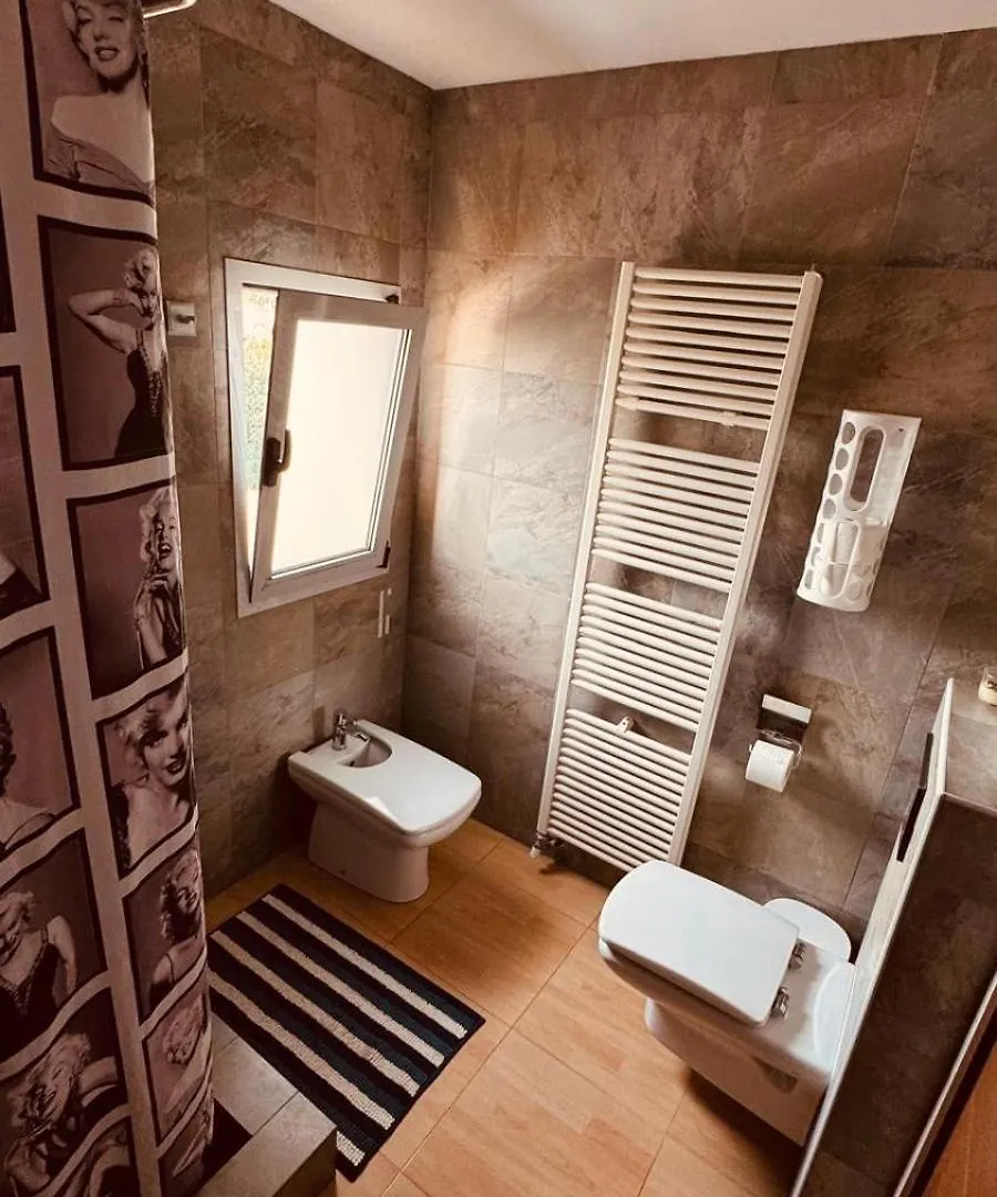 Red House Bed & Breakfast Llucmajor  Espagne
